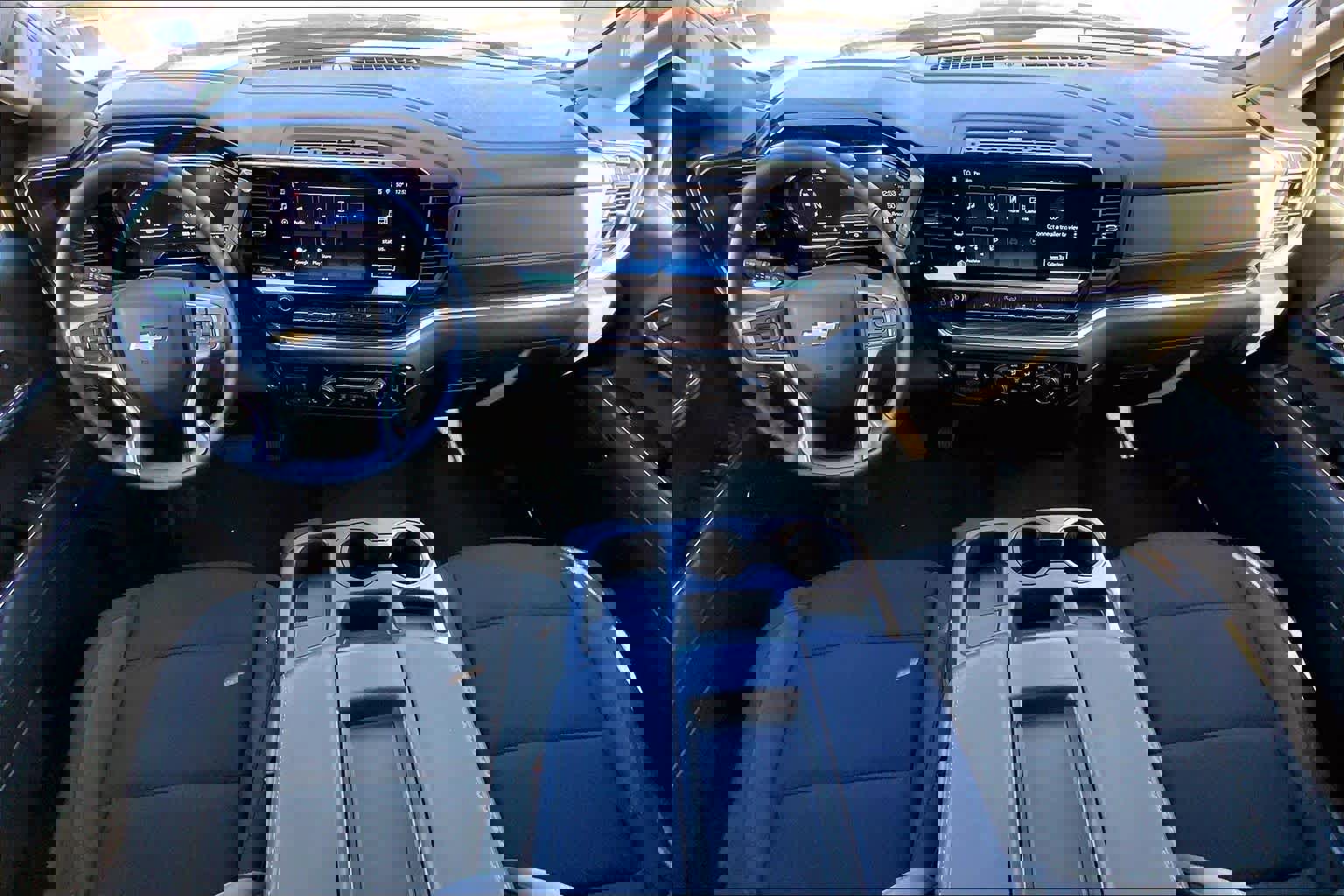 Used 2024 Chevrolet Silverado 1500 LT w/ Z71 Off-Road Package image 14