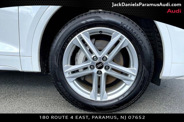 Used 2023 Audi Q5 e Premium Plus w/ Premium Plus Package image 8