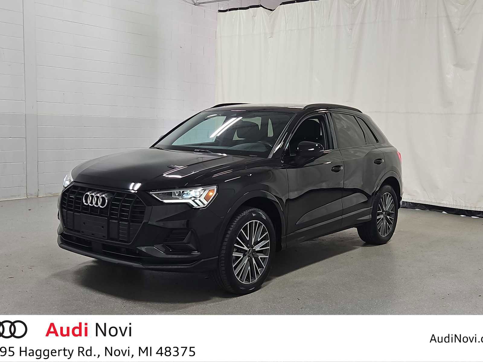 Used 2023 Audi Q3 2.0T Premium w/ Convenience Package