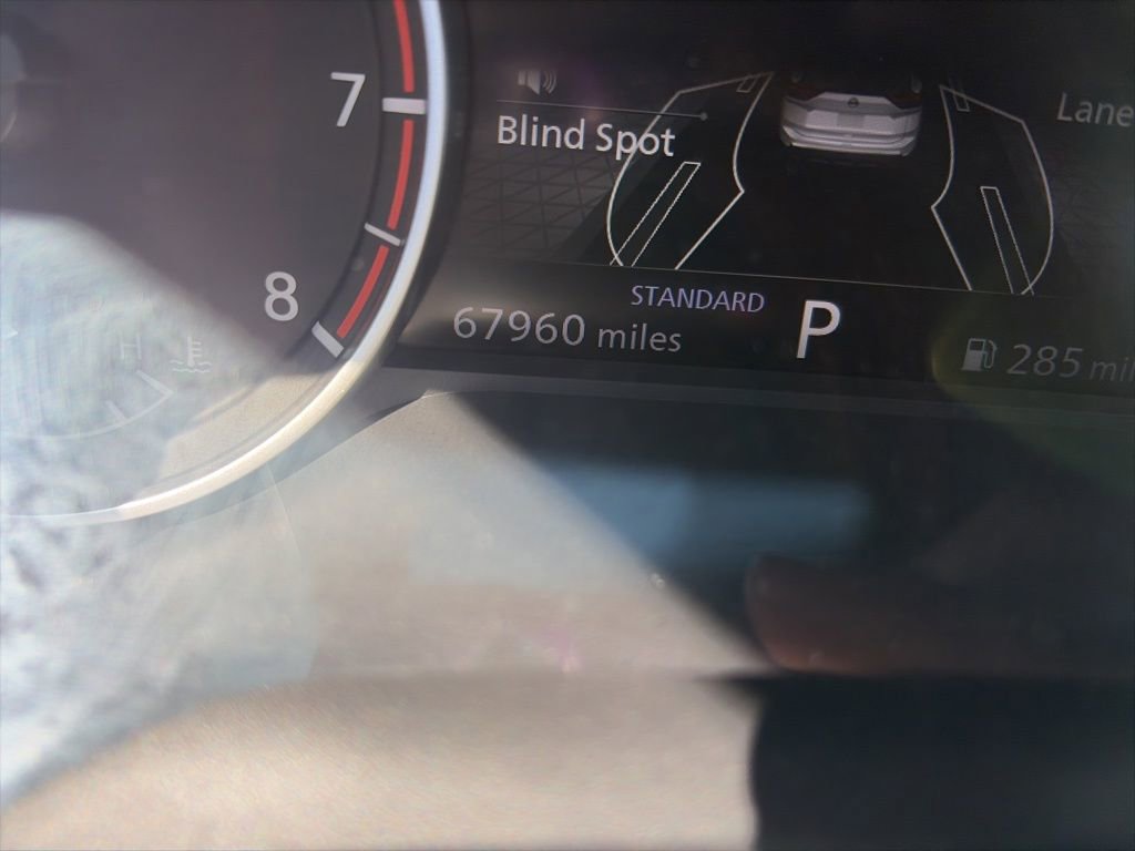 Used 2024 Nissan Rogue S image 16