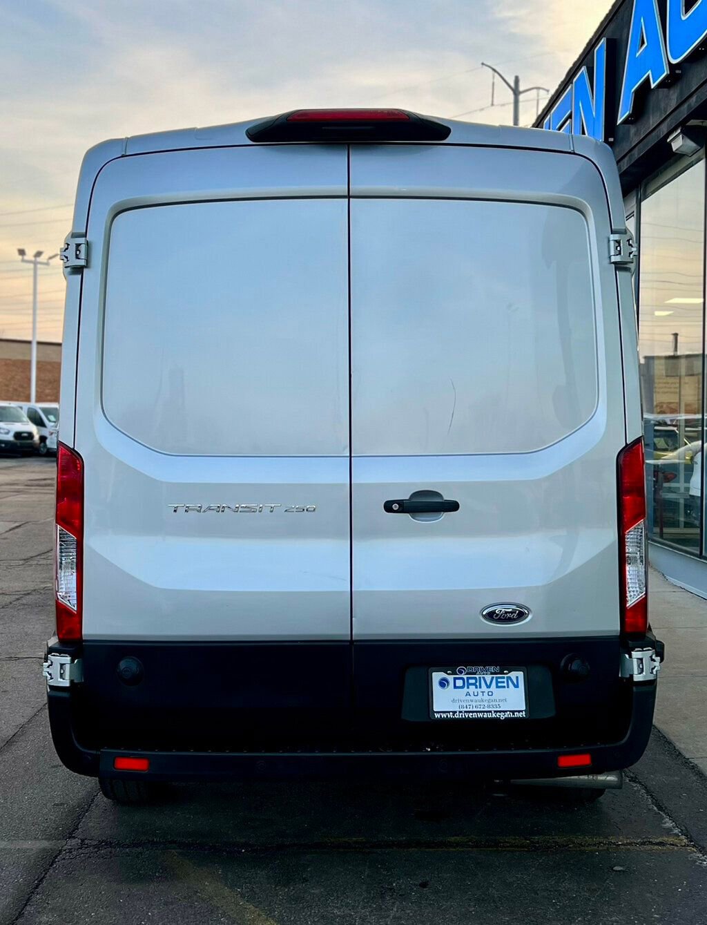 Used 2024 Ford Transit 250 148 Medium Roof w/ Interior Upgrade Package image 32