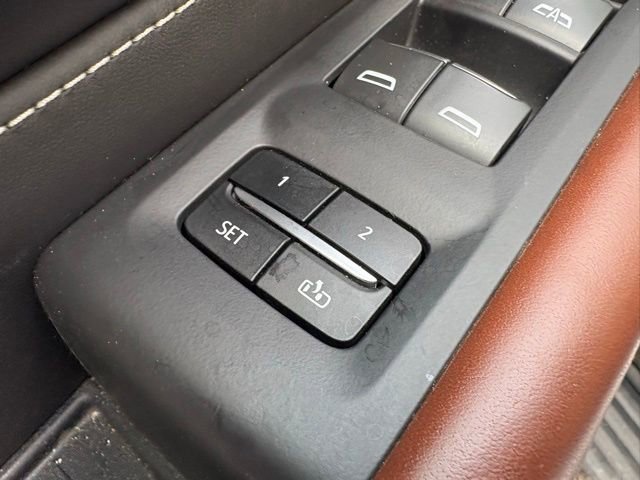 Used 2024 GMC Yukon Denali Ultimate image 26