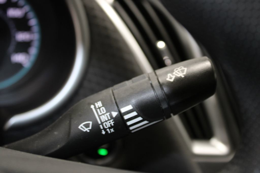 Used 2025 Chevrolet Malibu LT image 33