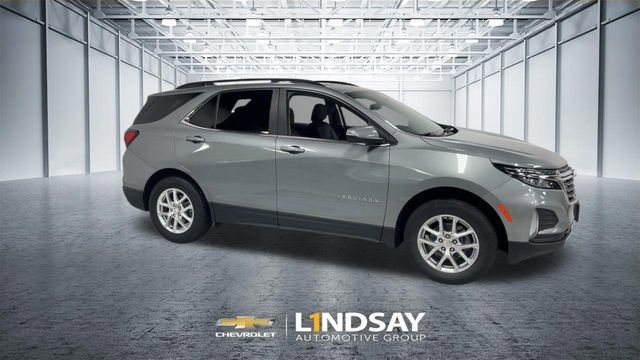 Used 2023 Chevrolet Equinox LT AWD/4WD image 3