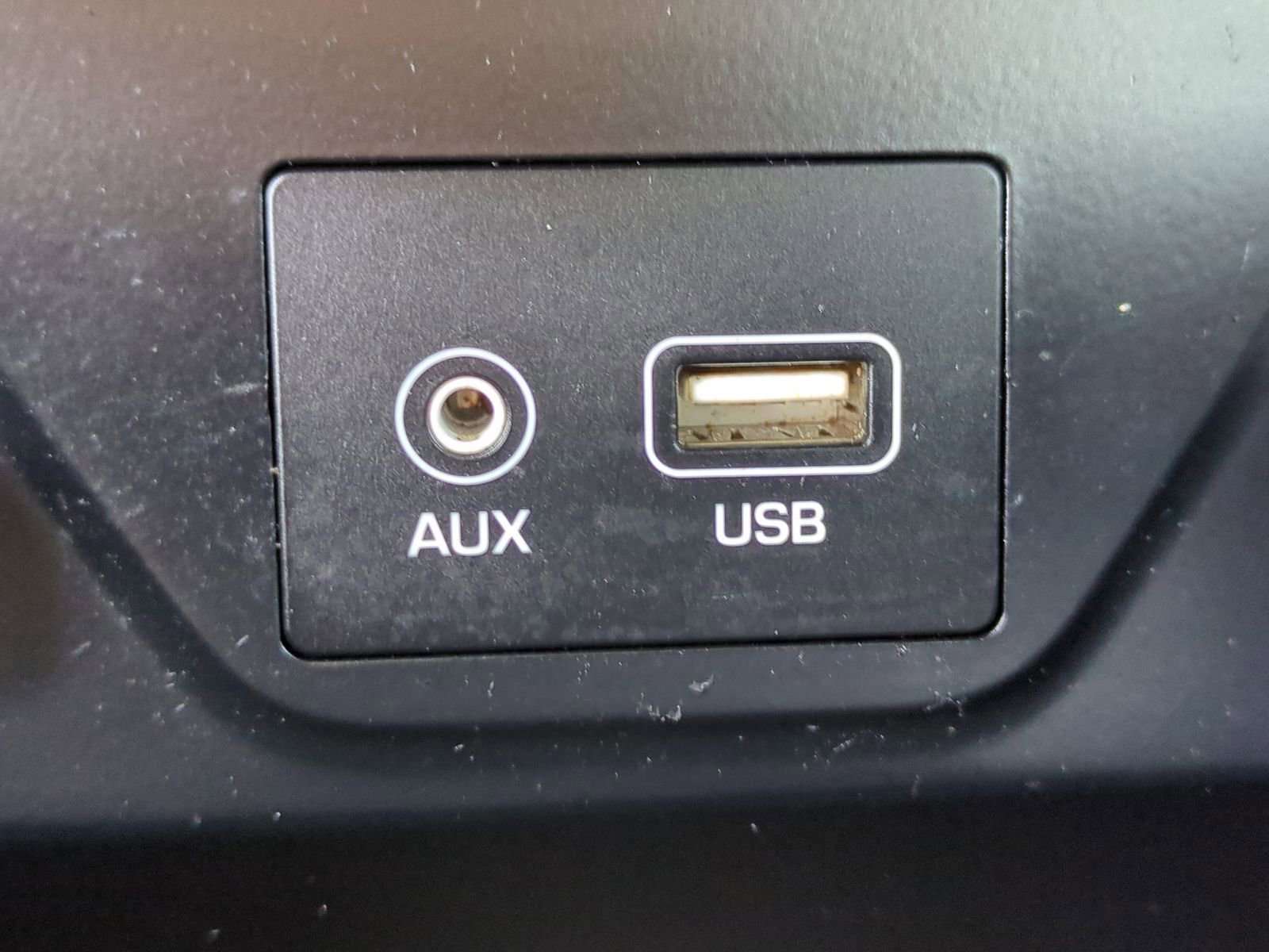 Used 2018 Hyundai Tucson SE image 30