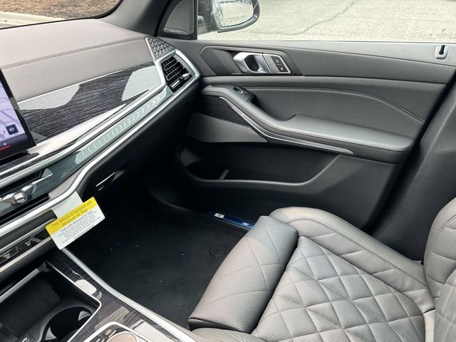 New 2026 BMW X5 xDrive40i w/ M Sport Package AWD/4WD image 18
