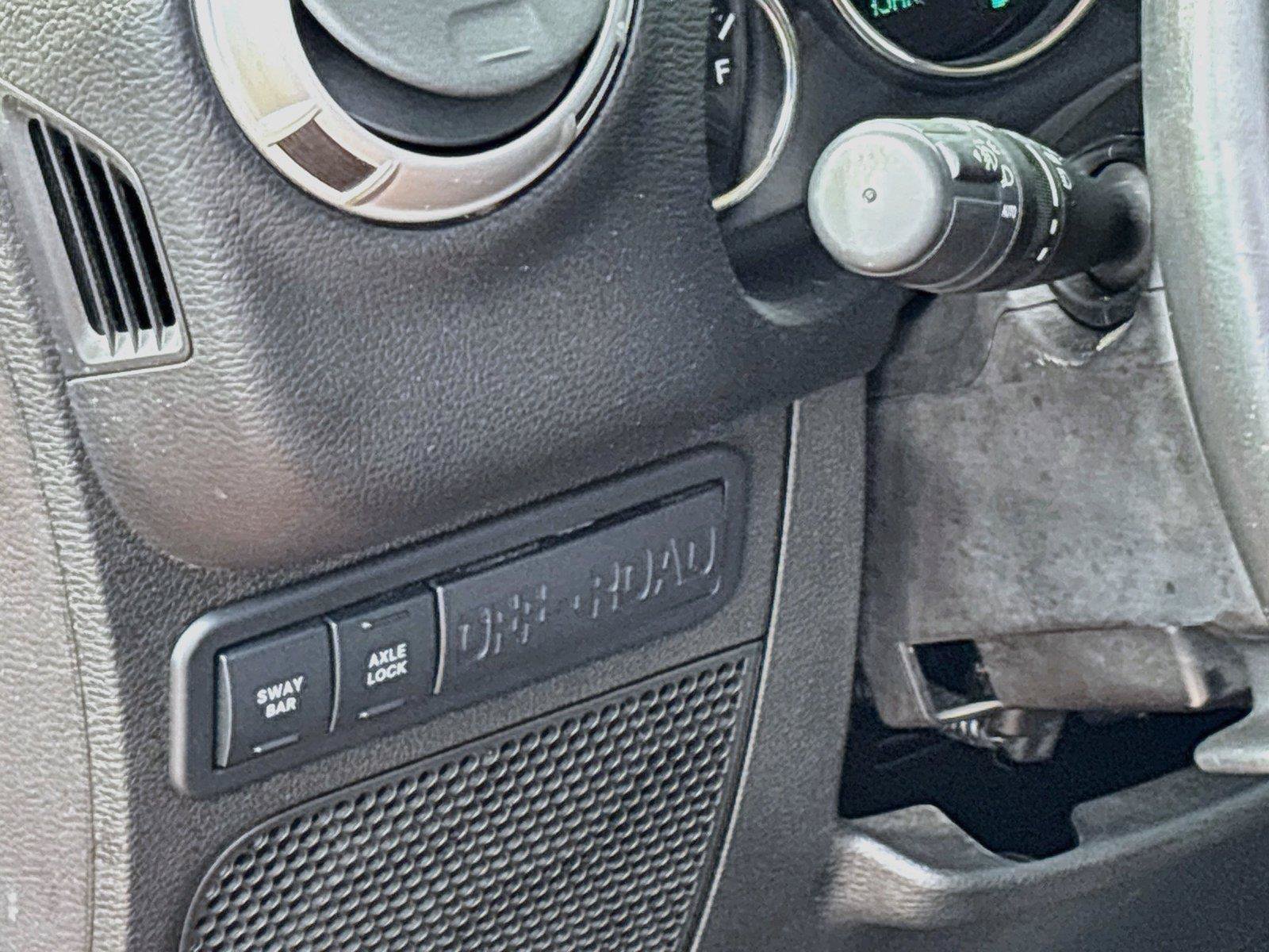 Used 2014 Jeep Wrangler Unlimited Rubicon w/ Dual Top Group AWD/4WD image 13