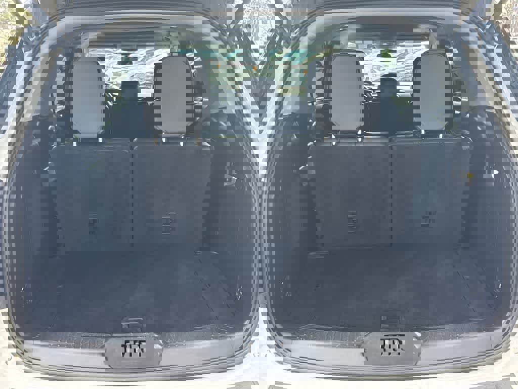 Certified 2022 Ford Explorer Limited w/ Hybrid Equipment Group 310A image 16