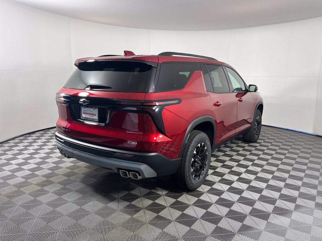 New 2027 Chevrolet Traverse Z71 w/ Enhanced Driving Package AWD/4WD image 8