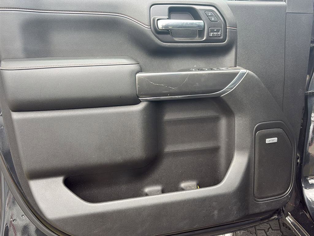 Used 2020 GMC Sierra 3500 AT4 w/ AT4 Premium Package image 4