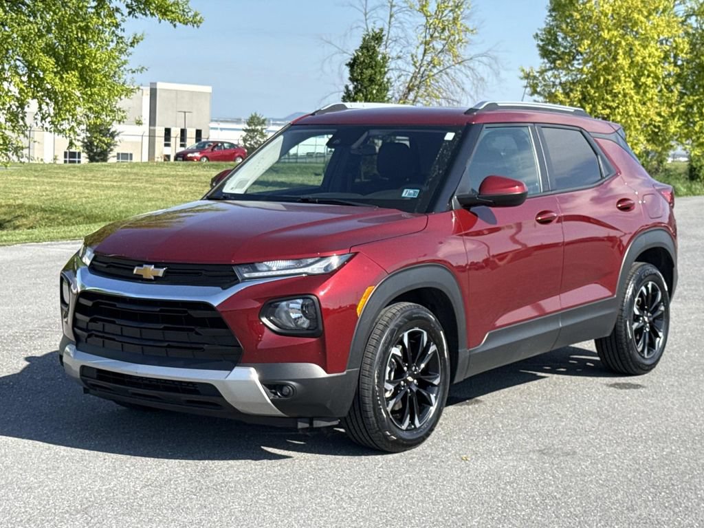 Used 2023 Chevrolet TrailBlazer LT FWD image 28