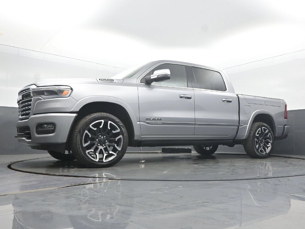 Used 2025 RAM 1500 Limited w/ Body Color Bumper Group AWD/4WD image 50