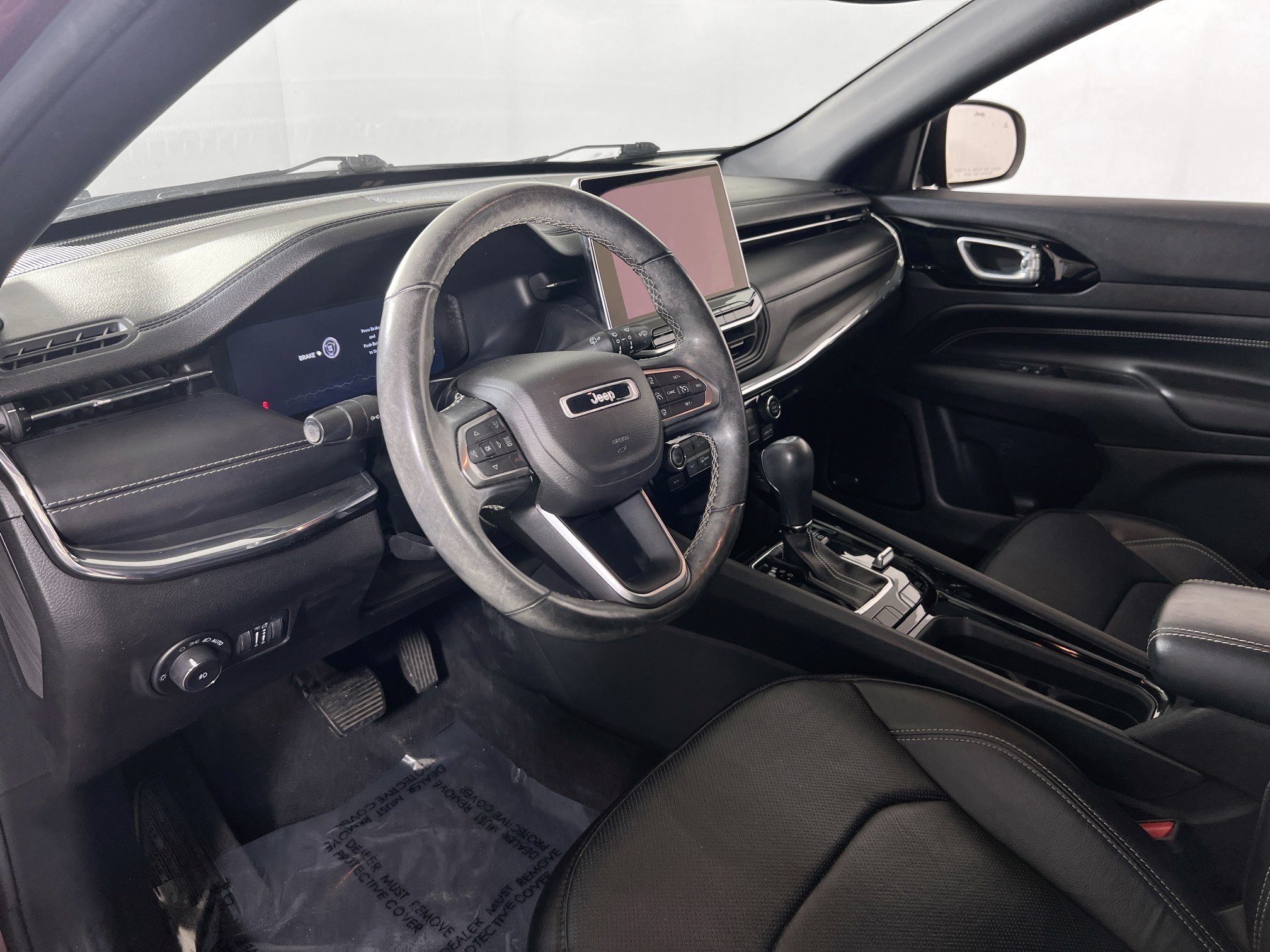 Used 2022 Jeep Compass High Altitude AWD/4WD image 9