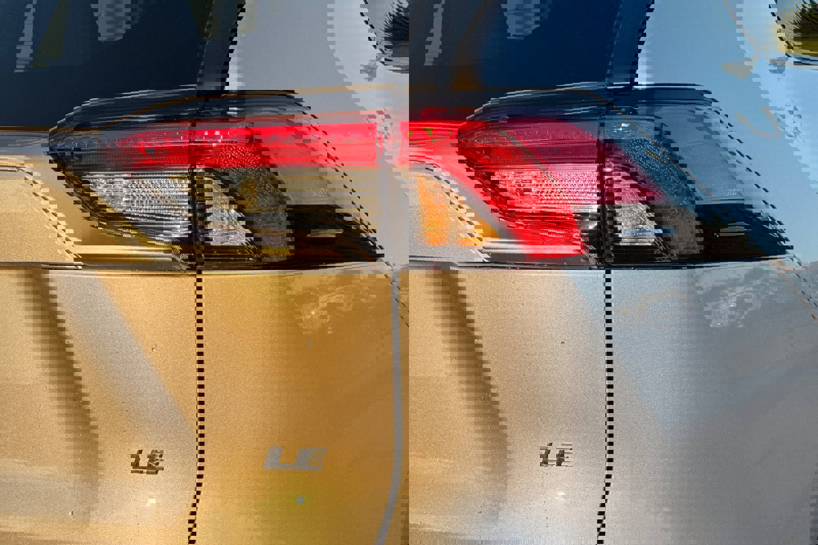 New 2025 Toyota RAV4 LE image 31