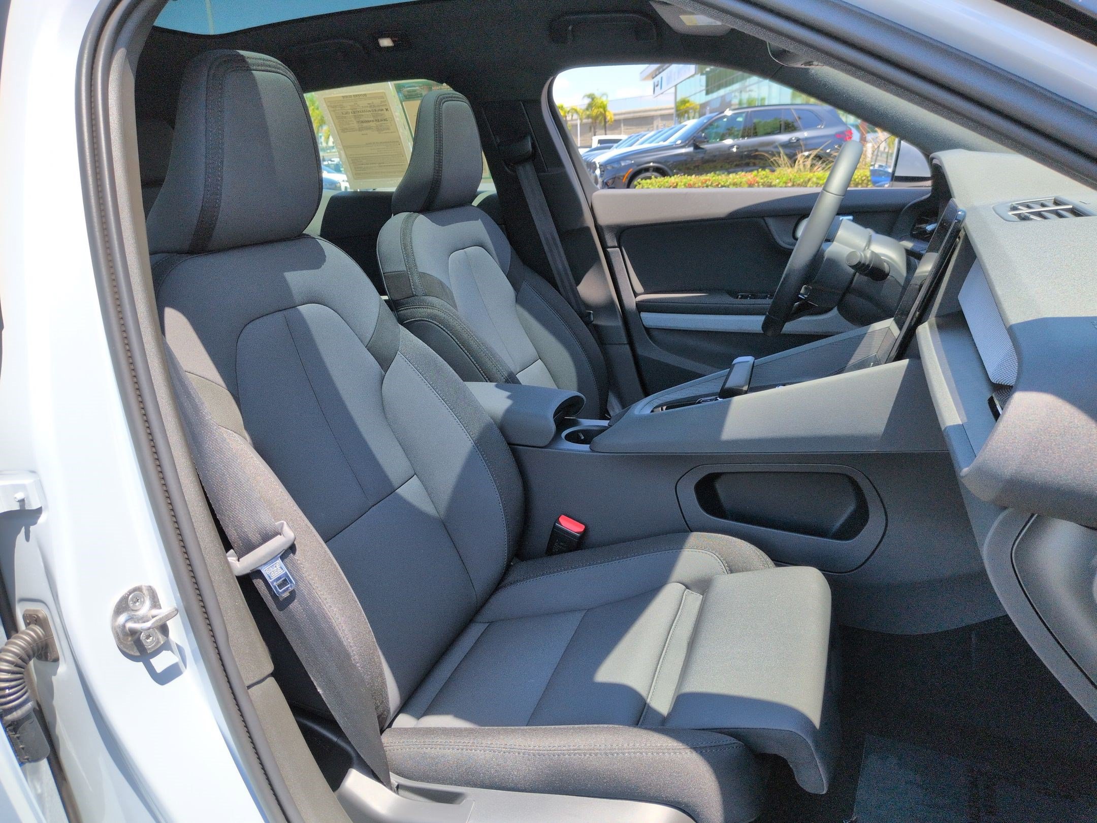 Used 2023 Polestar Polestar 2 AWD/4WD image 33