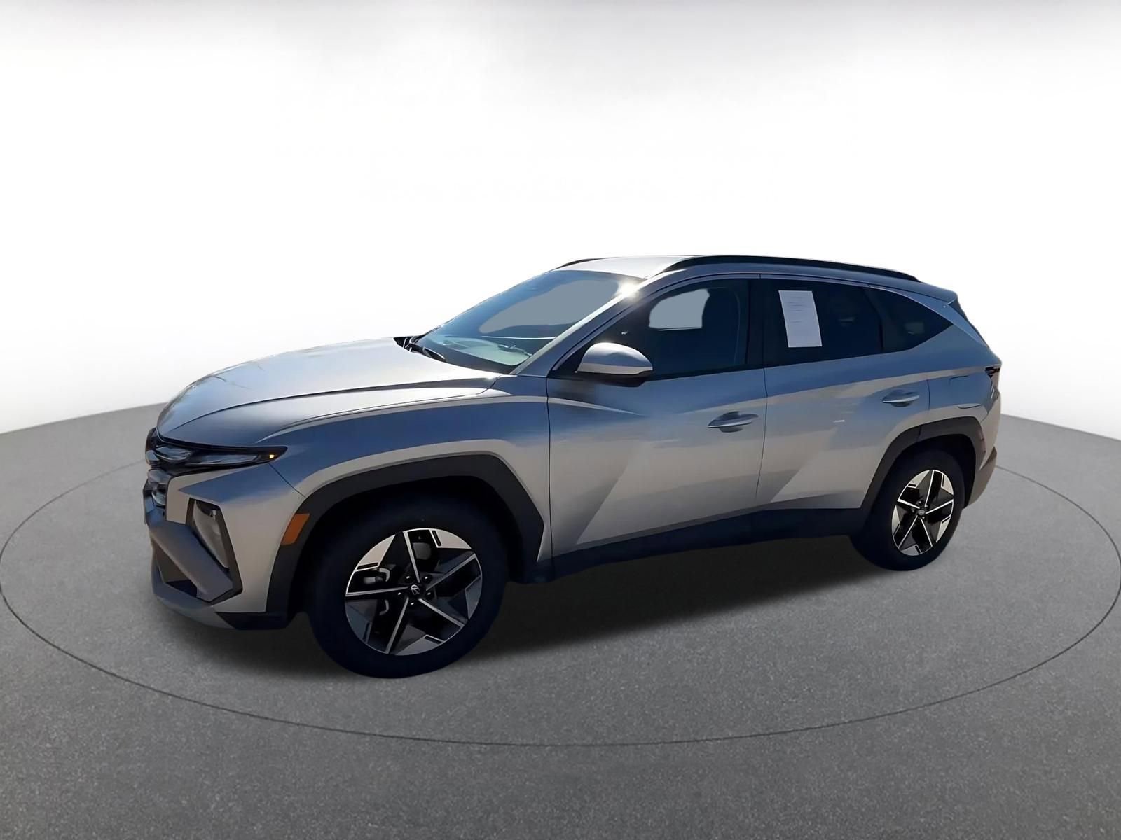 Used 2025 Hyundai Tucson SEL FWD image 8