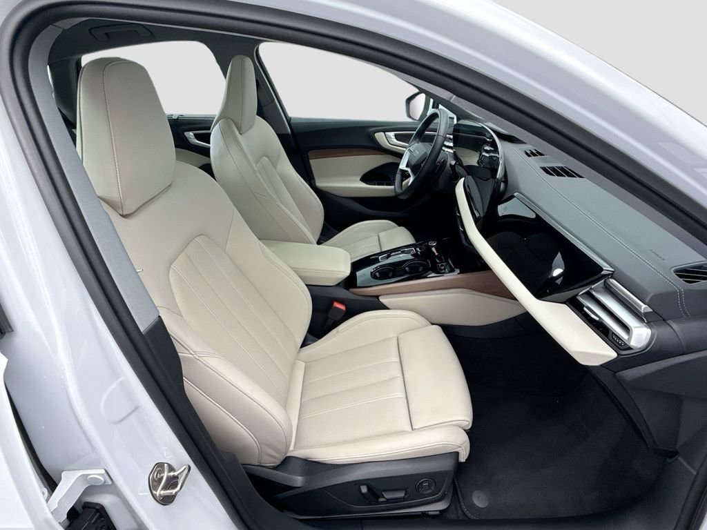 Certified 2025 Audi A5 2.0T Premium Plus w/ Premium Plus image 19