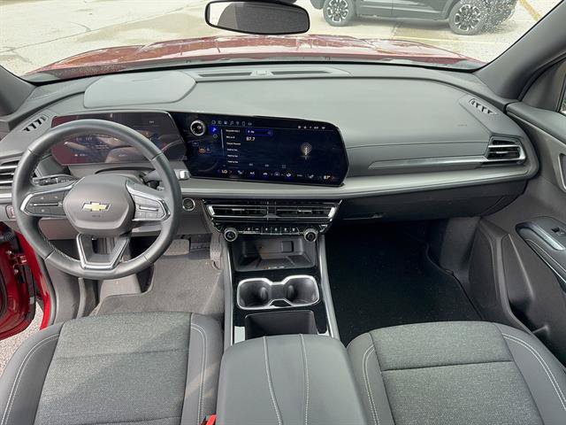 Certified 2025 Chevrolet Traverse LT w/ Driver Confidence Package FWD image 15