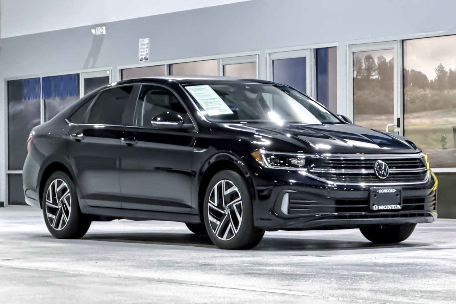 Used 2023 Volkswagen Jetta SEL FWD image 7
