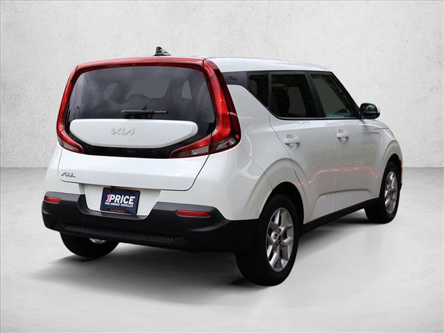 Used 2022 Kia Soul LX w/ Technology Package FWD image 6