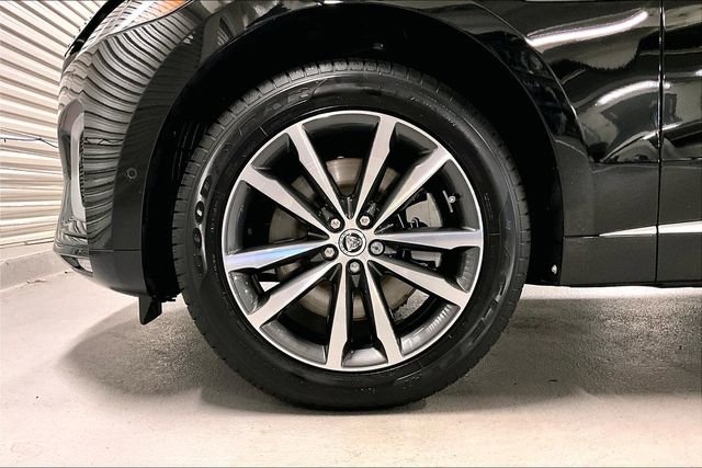New 2026 Jaguar F-PACE R-Dynamic S AWD/4WD image 10