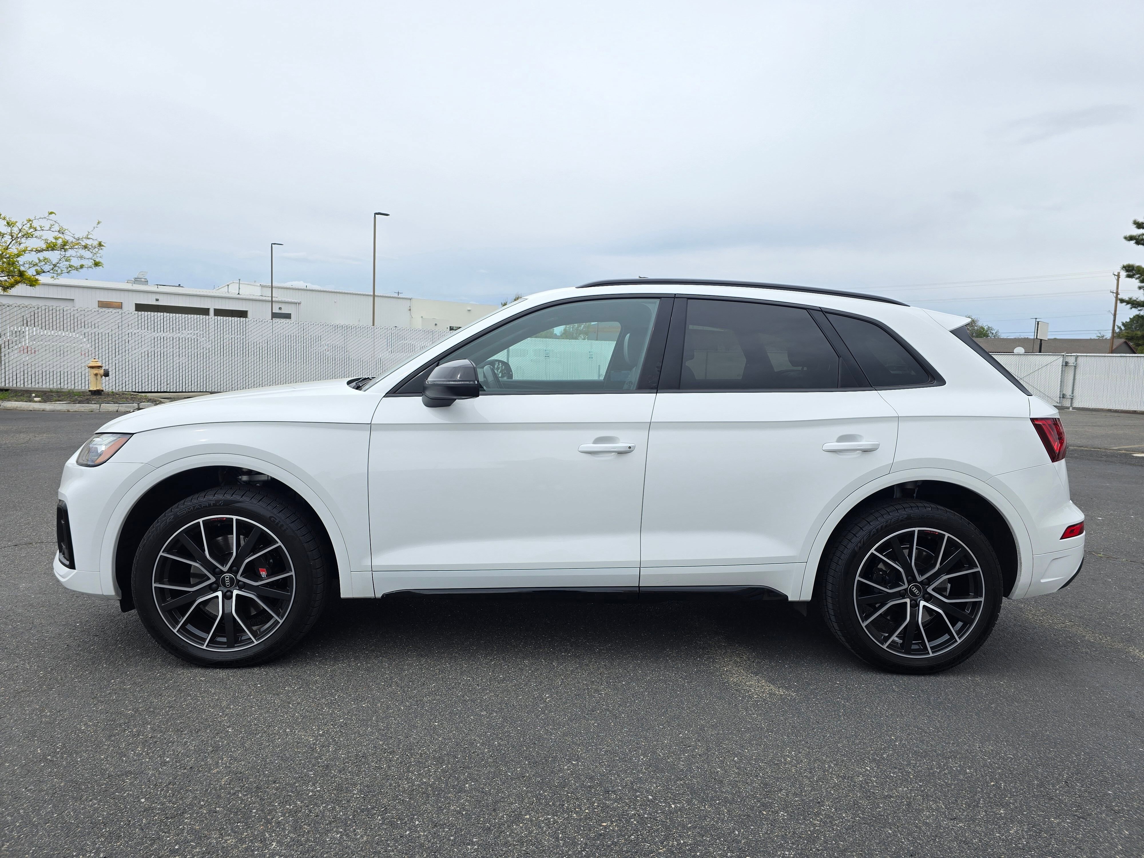 Certified 2023 Audi SQ5 Premium Plus w/ Premium Plus Package AWD/4WD image 35