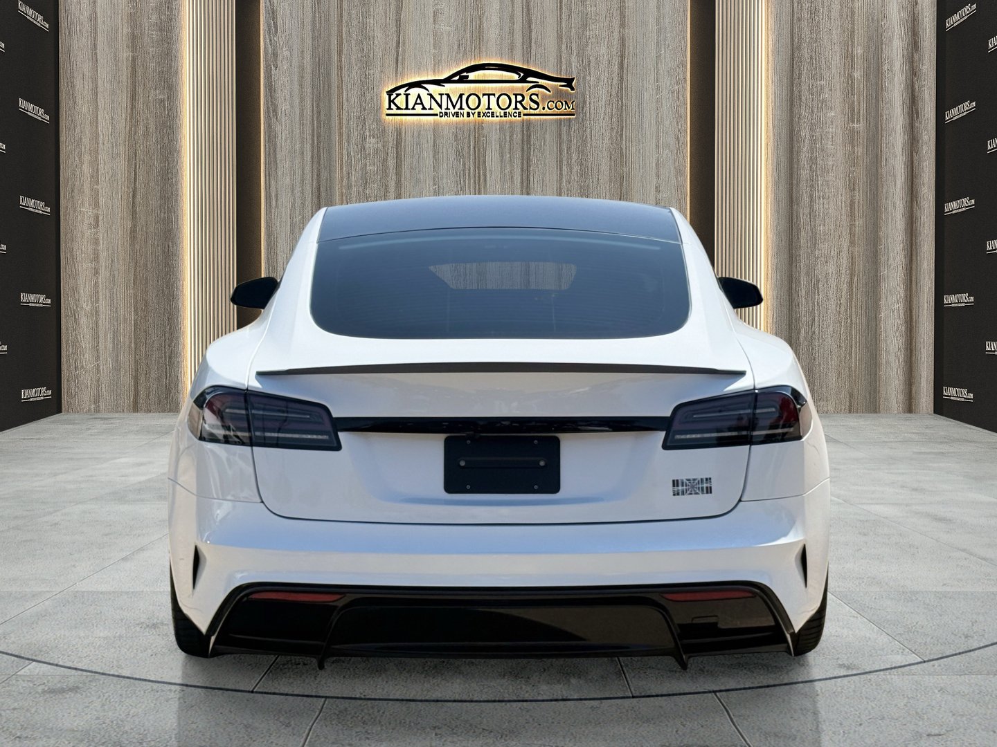 Used 2026 Tesla Model S Plaid AWD/4WD image 9