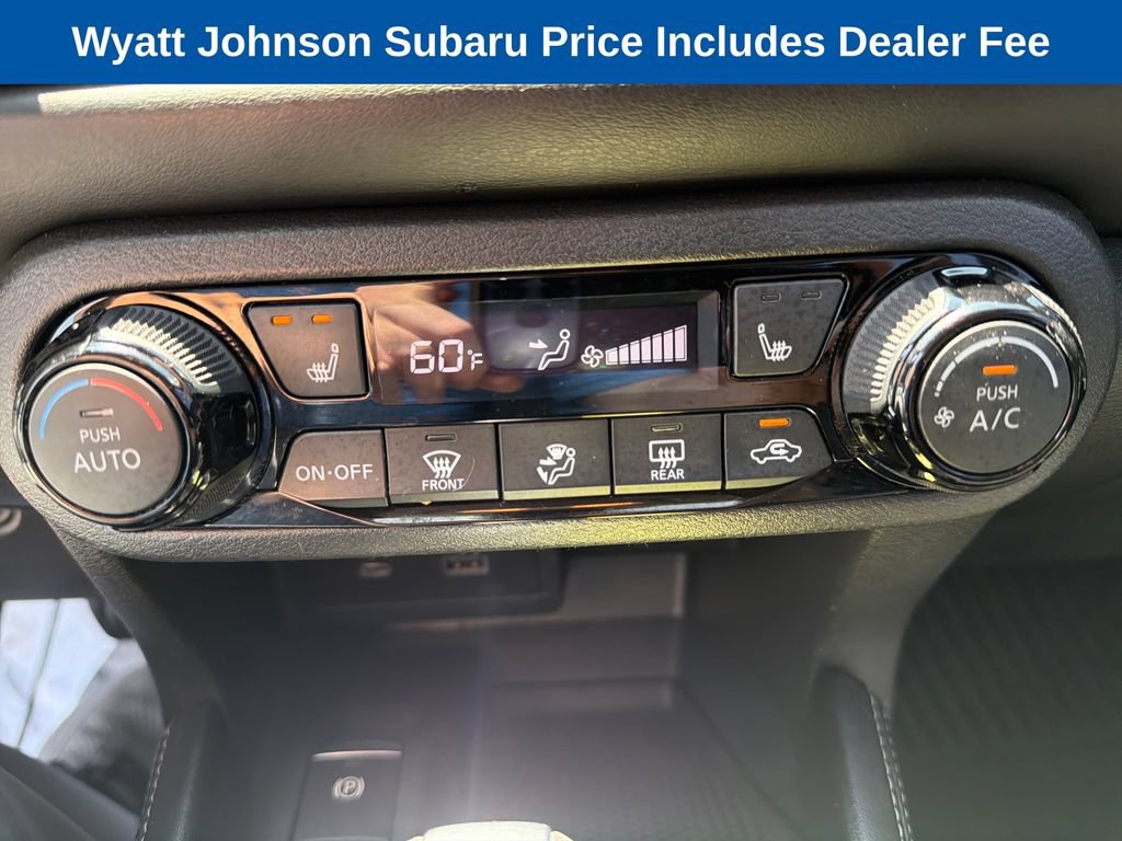 Used 2021 Nissan Kicks SR w/ SR Premium Package FWD image 28