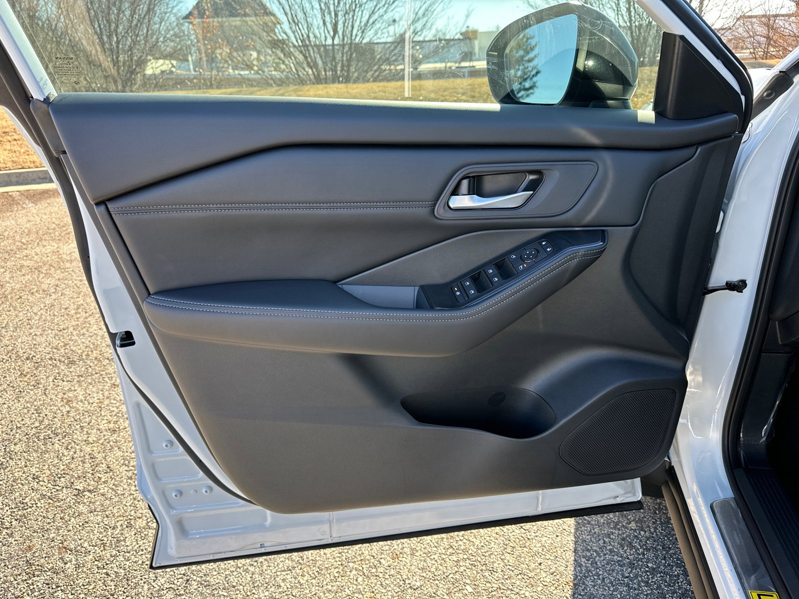 New 2026 Nissan Rogue SV image 10