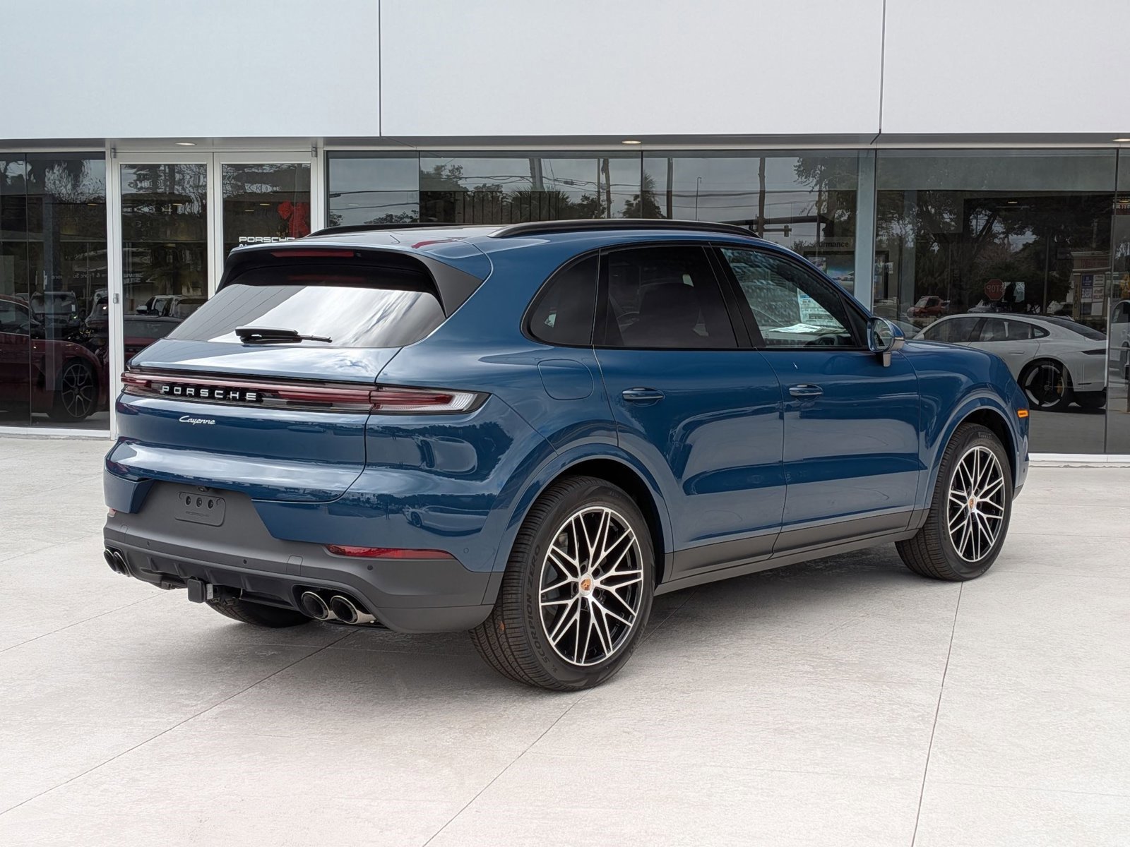 New 2026 Porsche Cayenne image 9