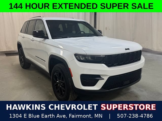 Used 2025 Jeep Grand Cherokee Altitude