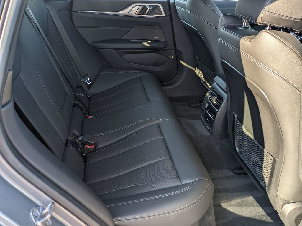 Used 2023 BMW i4 eDrive40 image 30