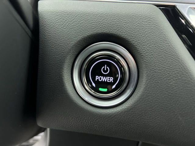 Used 2024 Cadillac Lyriq Tech RWD image 17