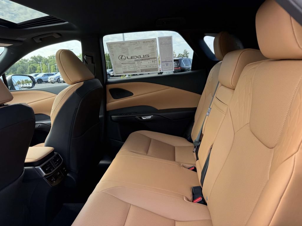 New 2026 Lexus RX 350 Premium AWD/4WD image 13