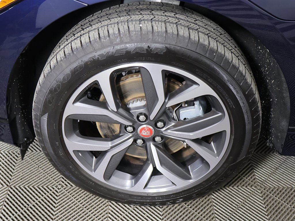 Used 2023 Jaguar I-PACE HSE image 22