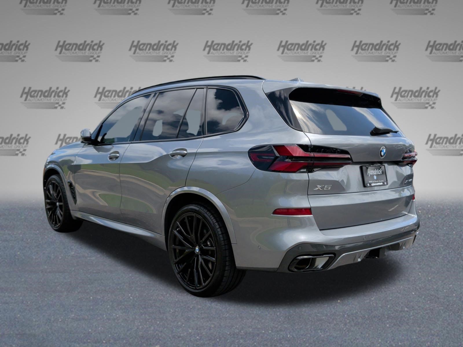 Certified 2026 BMW X5 xDrive40i w/ M Sport Package AWD/4WD image 9