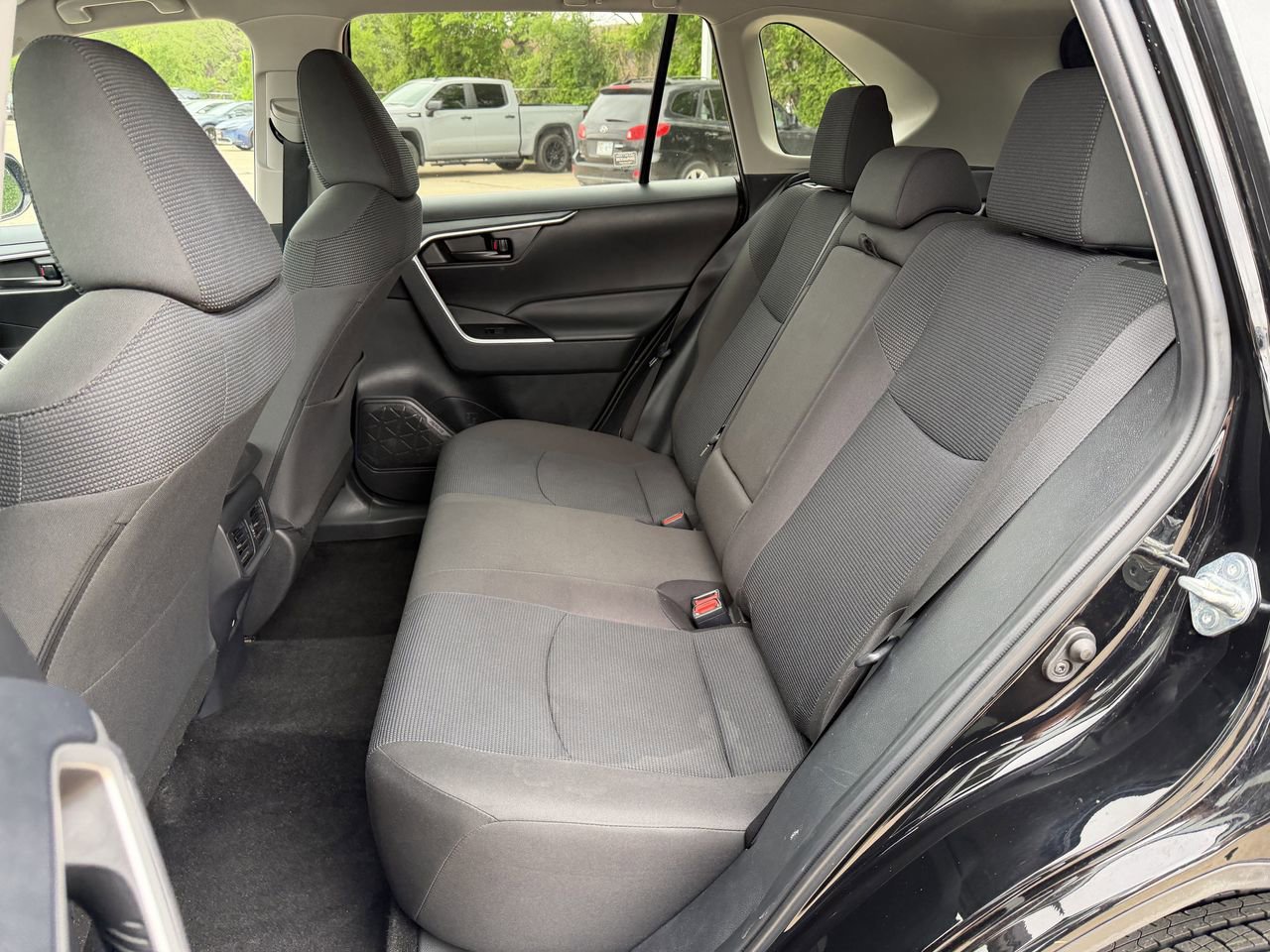 Used 2024 Toyota RAV4 LE image 30