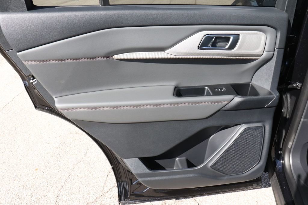 New 2026 Ford Explorer Active w/ Active Comfort Package image 38
