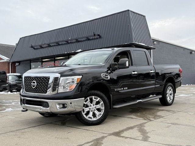 Used 2017 Nissan Titan SV image 19