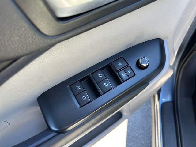 Used 2017 Toyota Highlander XLE image 20