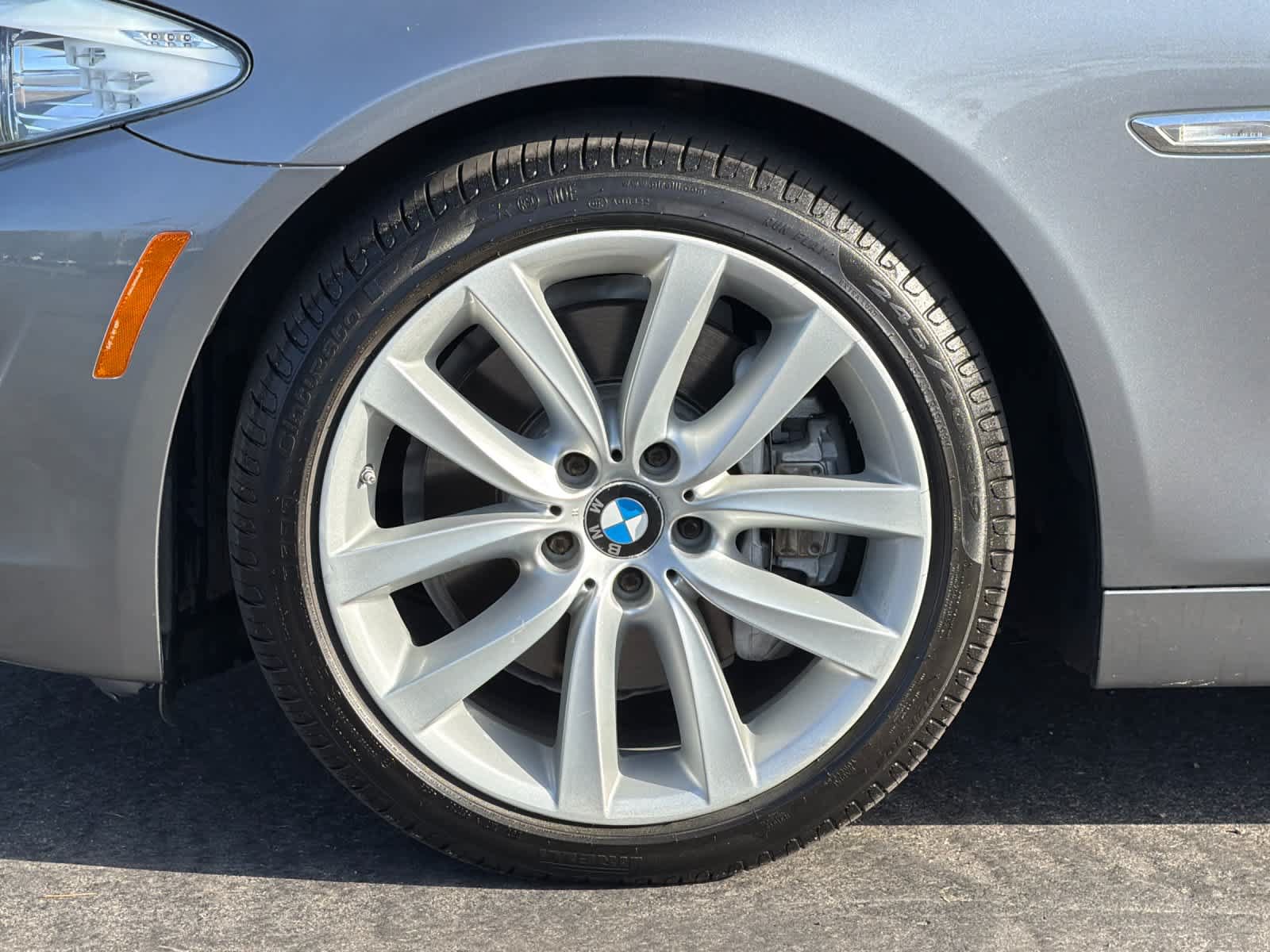 Used 2011 BMW 535i Sedan RWD image 25