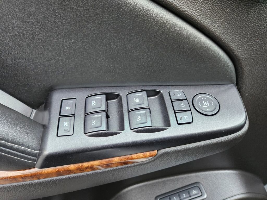 Used 2016 Chevrolet Tahoe LTZ image 27