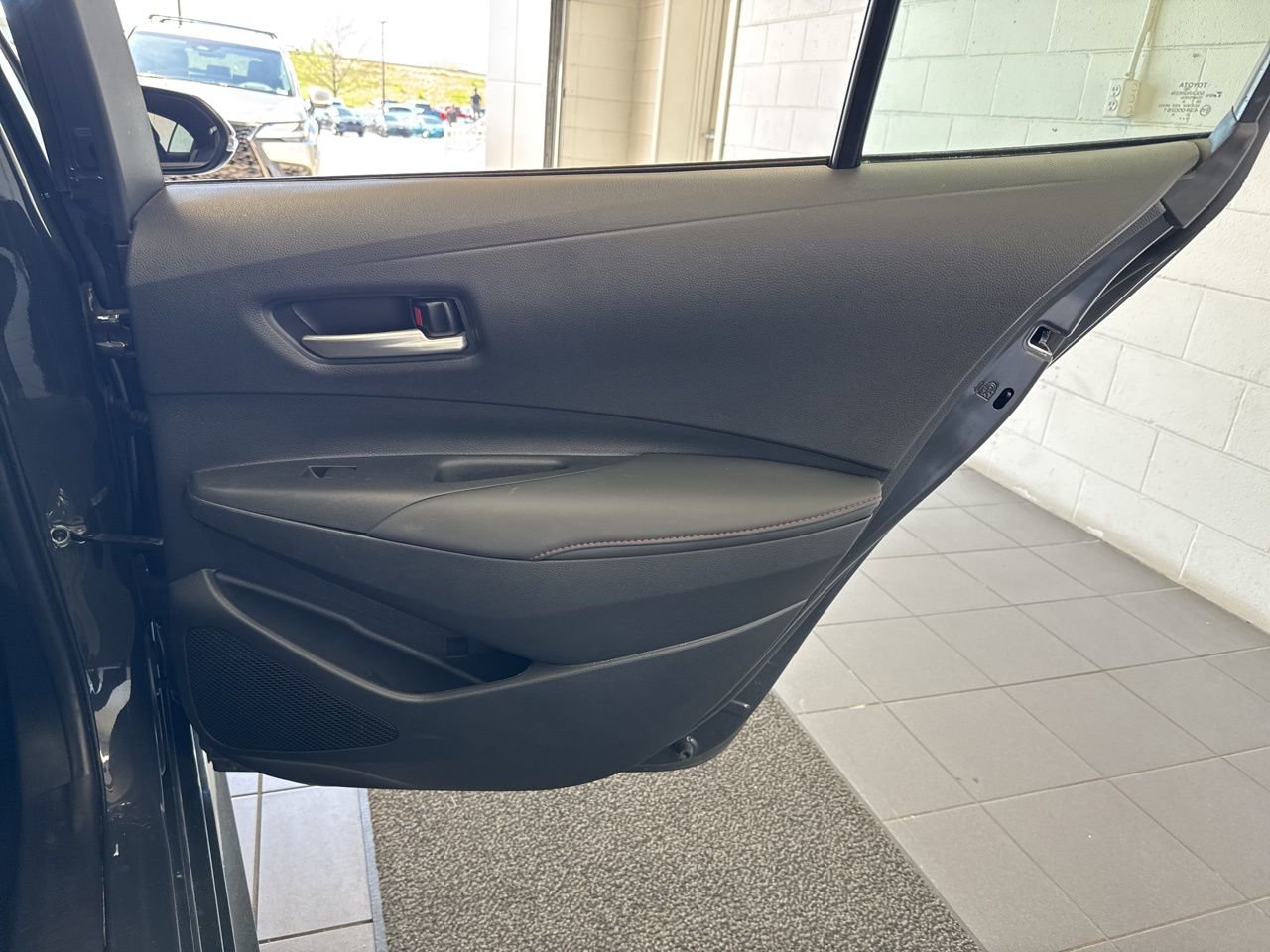 Used 2025 Toyota Corolla SE image 45