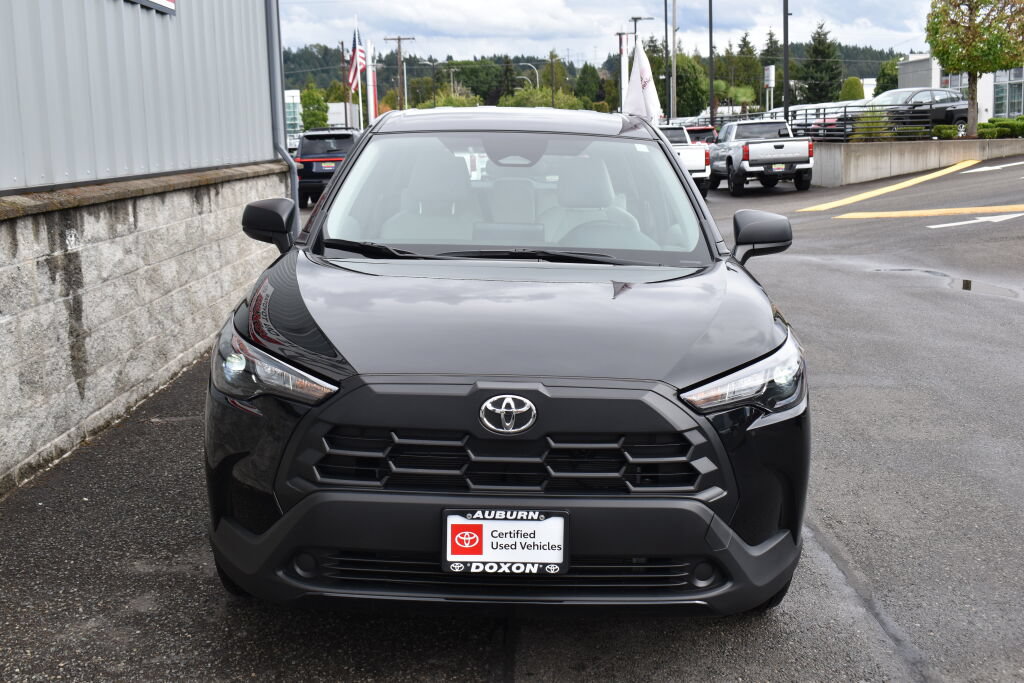 Certified 2026 Toyota Corolla Cross L AWD/4WD image 2