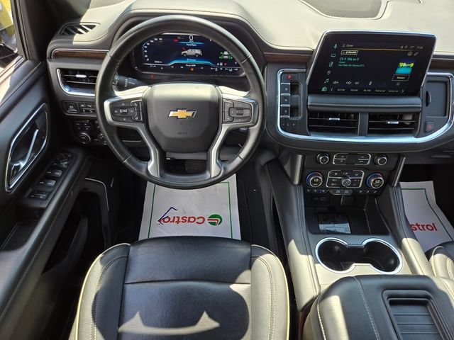 Used 2023 Chevrolet Suburban Premier AWD/4WD image 13