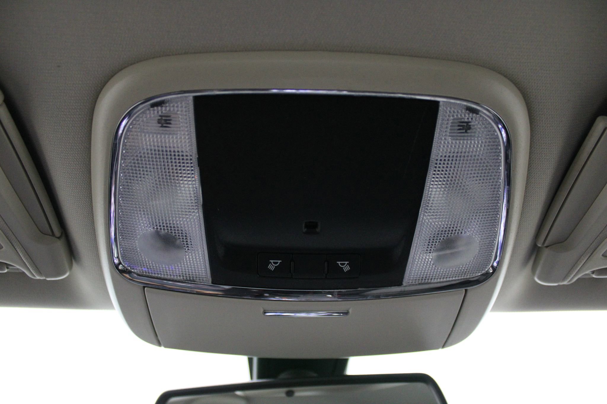 Used 2022 Chrysler 300 Touring w/ Sport Appearance Package RWD image 34