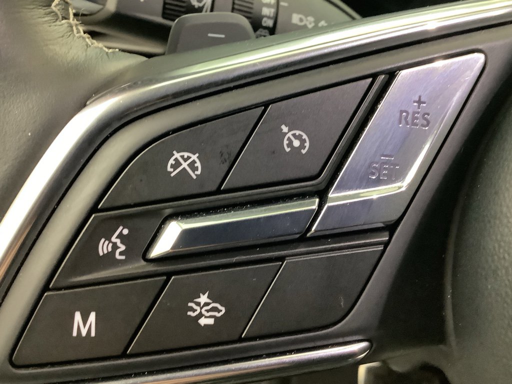 Used 2025 Buick Envision Sport Touring image 17