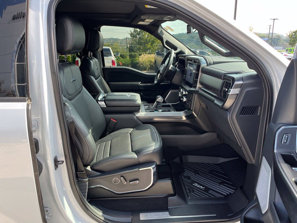 Used 2025 Ford F150 Platinum w/ Equipment Group 702A High AWD/4WD image 28
