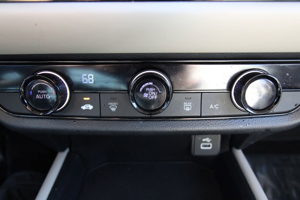 Used 2024 Honda HR-V LX image 26