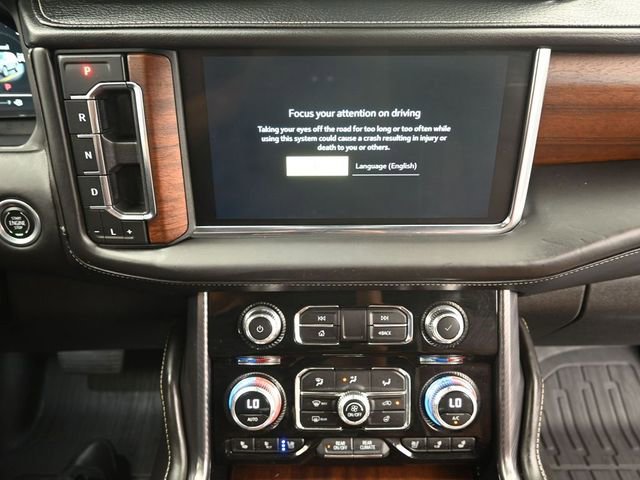 Used 2023 GMC Yukon Denali Ultimate image 13